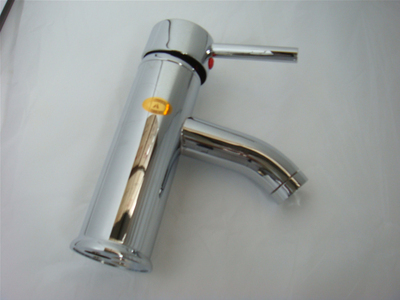 韩泰台盆龙头900508 全铜材质打造的单把单孔面盆精品